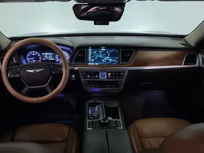 Genesis G80 2017, 185300 км, за 12000000 KRW