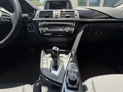 BMW 3 Series 2017, 98000 км, за 58000 CNY - фото 13