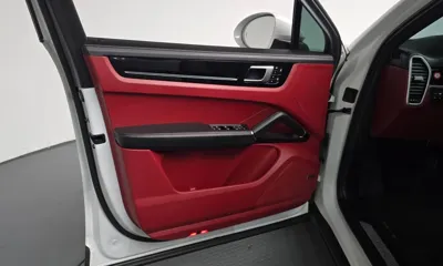 Porsche Cayenne 2023, 52978 км, за 89900000 KRW - фото 24