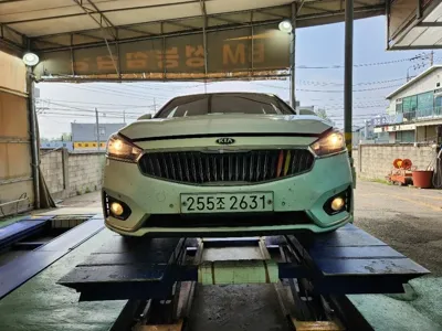 Kia K7 · 2016 год