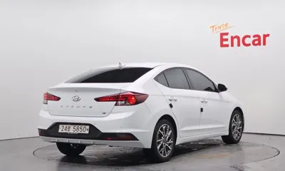 Hyundai Avante 2019, 75233 км, за 12200000 KRW