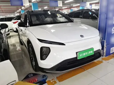 Nio ES6 2024, 26800 км, за 150700 CNY