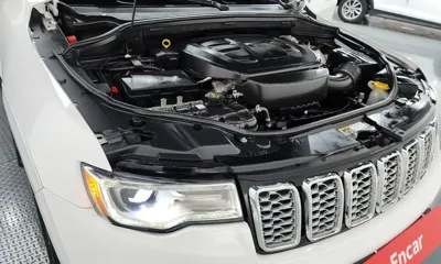 Jeep Cherokee 2021, 45555 км, за 28290000 KRW - фото 6