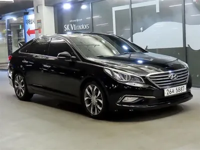 Hyundai Sonata · 2015 год