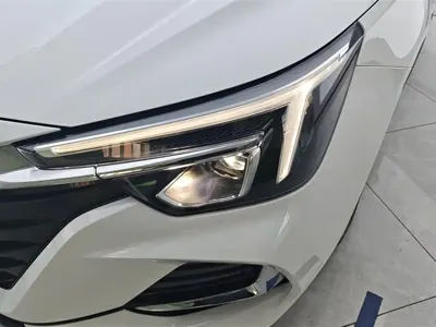Roewe i6 MAX New Energy 2026, 5300 км, за 64800 CNY - фото 5