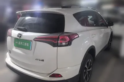 Toyota RAV4 2019, 64600 км, за 92200.86 CNY - фото 6