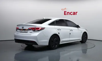 Hyundai Sonata 2015, 120486 км, за 9390000 KRW