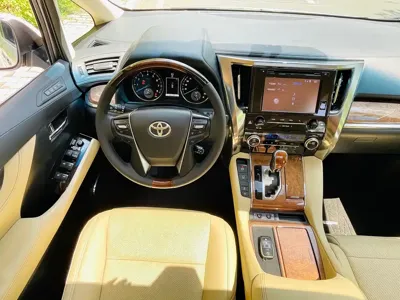 Toyota Alphard 2017, 100000 км, за 358000 CNY - фото 13