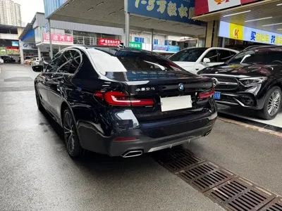BMW 5 Series 2022, 81000 км, за 208000 CNY - фото 6