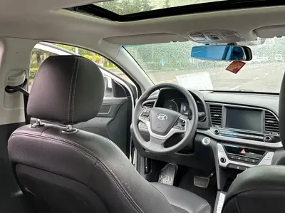 Hyundai Elantra 2019, 80000 км, за 36800 CNY - фото 12