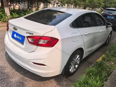 Chevrolet Cruze 2016, 124700 км, за 14800 CNY