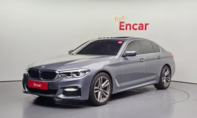 BMW 5-Series · 2018 год