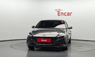 Hyundai Avante 2023, 70036 км, за 99990000 KRW