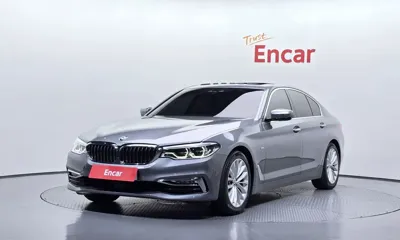 BMW 5-Series · 2018 год