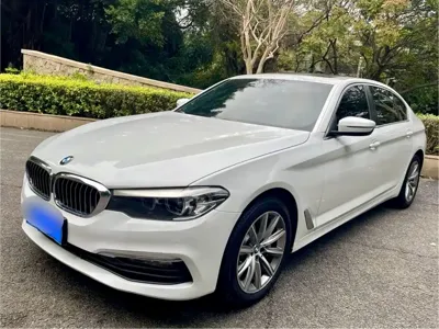 BMW 5 Series 2017, 150000 км, за 126000 CNY