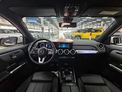 Mercedes-Benz GLB 2021, 85100 км, за 128800 CNY - фото 11