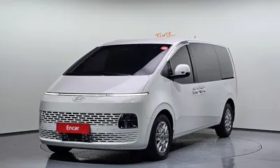 Hyundai Staria · 2025 год