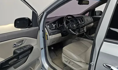 Kia Canival 2017, 175461 км, за 7770000 KRW - фото 10