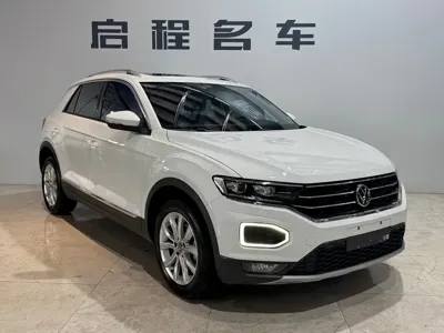 Volkswagen T-Roc 2022, 23000 км, за 109800 CNY