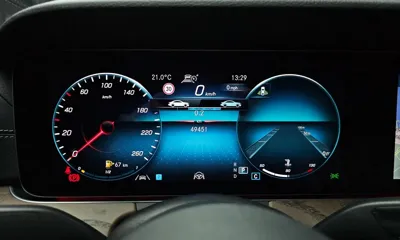 Mercedes-Benz E-Class 2022, 49451 км, за 38300000 KRW - фото 8