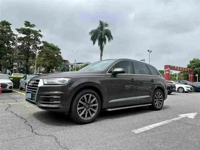 Audi Q7 2017, 203000 км, за 105800 CNY - фото 1