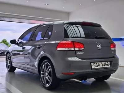 Volkswagen Golf 2012, 82212 км, за 5800000 KRW