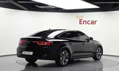 Renault-KoreaSamsung SM6 2019, 118270 км, за 10470000 KRW