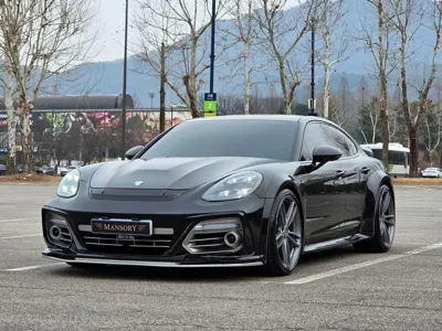 Porsche Panamera · 2018 год