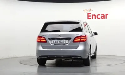 Mercedes-Benz B-Class 2015, 64759 км, за 9800000 KRW
