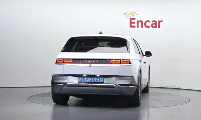 Hyundai Ioniq5 2022, 103025 км, за 26020000 KRW