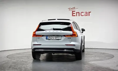 Volvo V60 2023, 32028 км, за 39500000 KRW - фото 4
