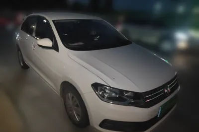 Volkswagen Santana 2021, 41000 км, за 43235.08 CNY