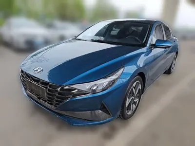 Hyundai Elantra · 2021 год