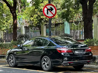 Honda Accord 2016, 81000 км, за 49800 CNY