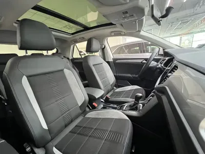 Volkswagen T-Roc 2022, 30800 км, за 95800 CNY - фото 22