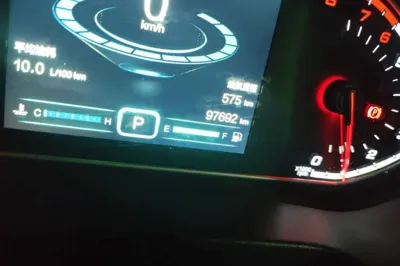 Chery Tiggo 7 2016, 97600 км, за 24227.96 CNY - фото 12