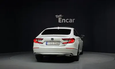 Honda Accord 2022, 12254 км, за 31000000 KRW