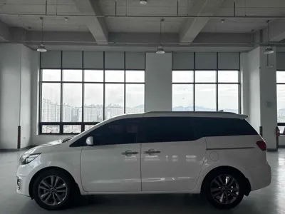 Kia Canival 2015, 174128 км, за 9500000 KRW - фото 6