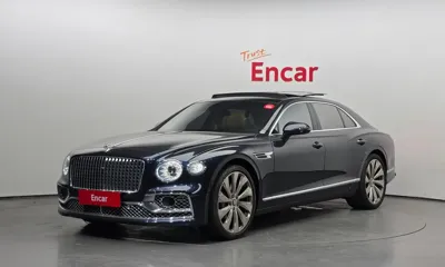 Bentley Flying Spur · 2022 год