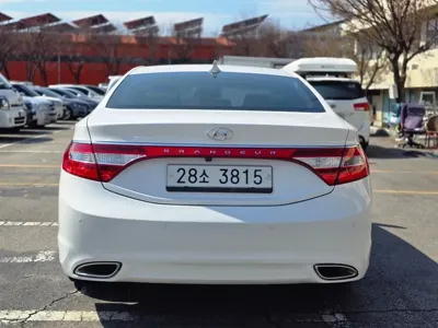 Hyundai Grandeur 2014, 76762 км, за 7700000 KRW - фото 5