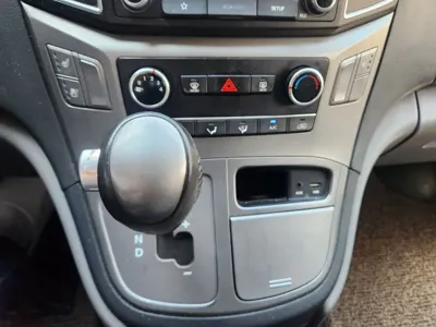 Hyundai Starex 2019, 183186 км, за 9500000 KRW - фото 9