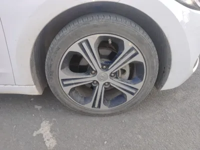 Hyundai Elantra (6th Generation 2018, 73200 км, за 42956.37 CNY - фото 8