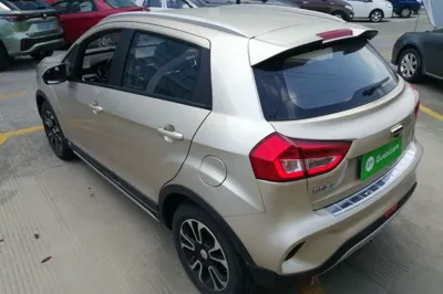 Geely Auto Vision X3 2017, 38400 км, за 34111.69 CNY
