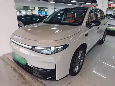 Leapmotor Leapmotor C10 · 2025 год