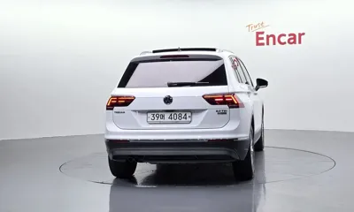 Volkswagen Tiguan 2017, 77395 км, за 19500000 KRW