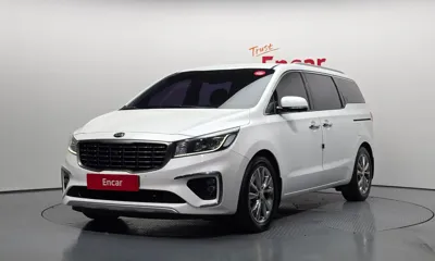 Kia Canival · 2019 год