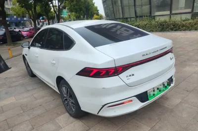 BYD Qin Plus 2023, 74900 км, за 81358.1 CNY