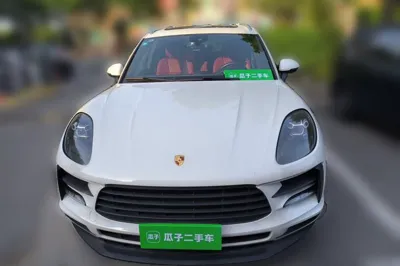 Porsche Macan 2018, 60500 км, за 200306.65 CNY