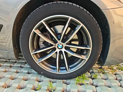 BMW 5 Series 2021, 60200 км, за 205163.55 CNY - фото 8