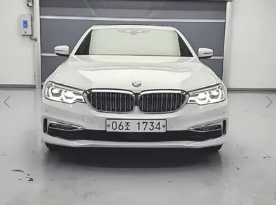 BMW 5-Series · 2018 год
